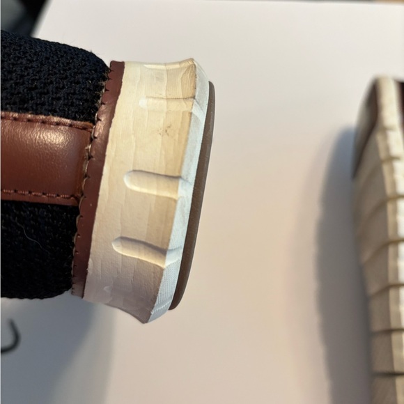 Cole Haan Black and White Sneakers with Modern Design Zero Grand - Picture 7 of 15